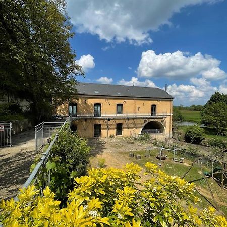 Le Moulin de cherré gîte bleu Aubigné-Racan Exterior foto